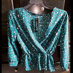COPY - Boohoo Leopard Wrap Top